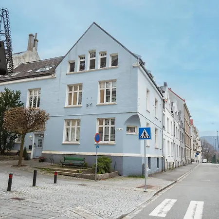 Your Local Dream In The Heart Of The Apartment